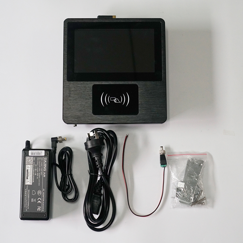 7 inch Capacitive touch panel pc, built in RFID and 3G